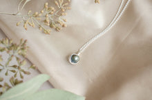 Load image into Gallery viewer, Blue grey pearl necklace