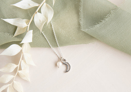 Ayten Pearl Moon Necklace