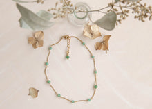 Load image into Gallery viewer, Jade 'Daisy' Bracelet