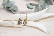 Load image into Gallery viewer, Serena small silver abstract face earrings