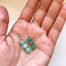 Load image into Gallery viewer, Solo dainty aqua jade necklace