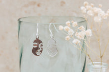 Load image into Gallery viewer, Serena small silver abstract face earrings