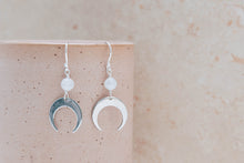 Load image into Gallery viewer, Luna silver moonstone earrings