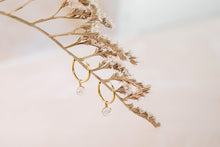 Load image into Gallery viewer, Orbit clear swarovski crystal earrings