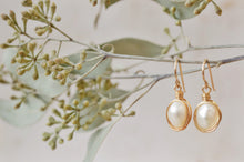 Load image into Gallery viewer, Infinity ~ freshwater pearl earrings

