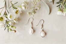 Load image into Gallery viewer, Infinity ~ freshwater pearl earrings
