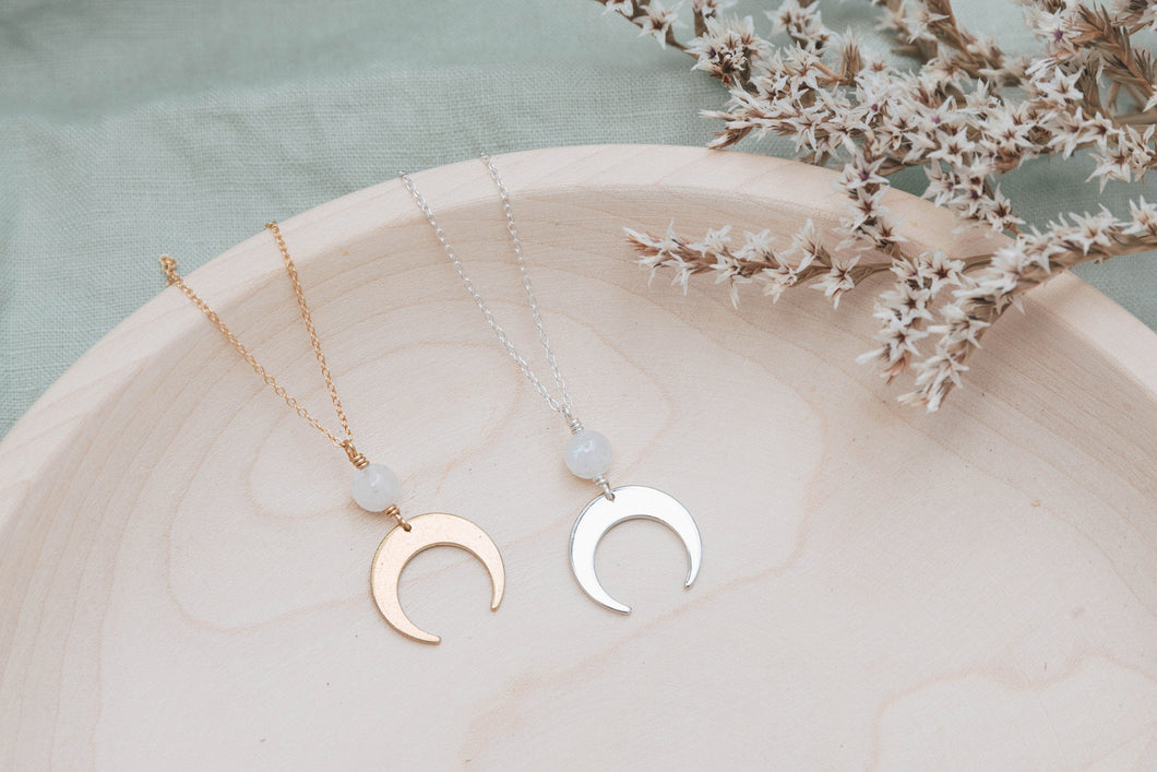 Luna moon moonstone necklace